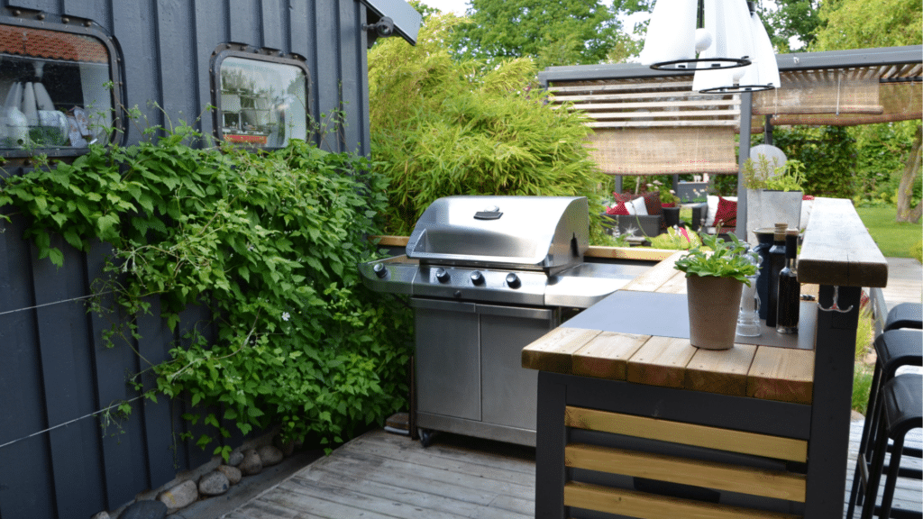 PUP Pavers Outdoor Kitchen with Grill